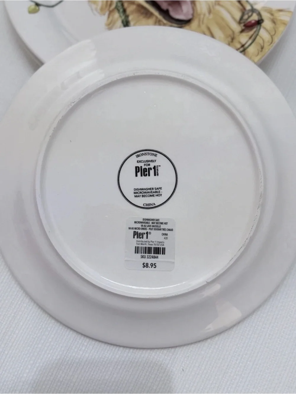 Pier 1 Golden Retriever Plate with Green Hat and Multicolored Lights
